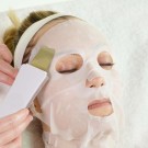 BT INFUSION BRIGHTENING MASQUE thumbnail